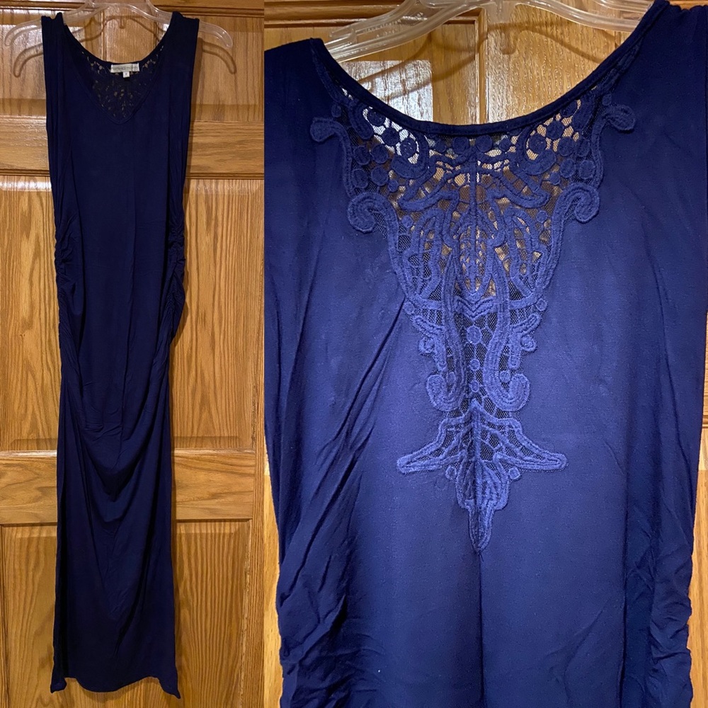 Kimi & Kai Maternity Maxi Dress